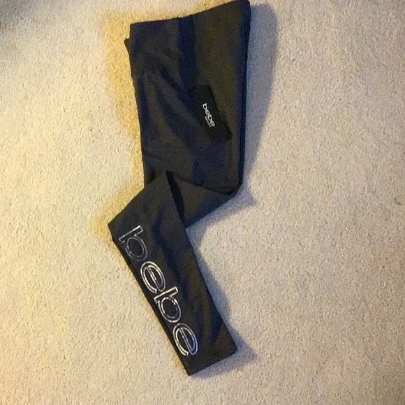 SOLD - NWT Bebe Seqiun Logo Legging - Medium - Picture 10 of 11